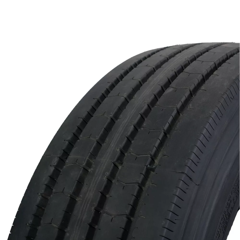 Грузовая шина 285/70 R19,5 Long March LM-216 18PR в Ирбите