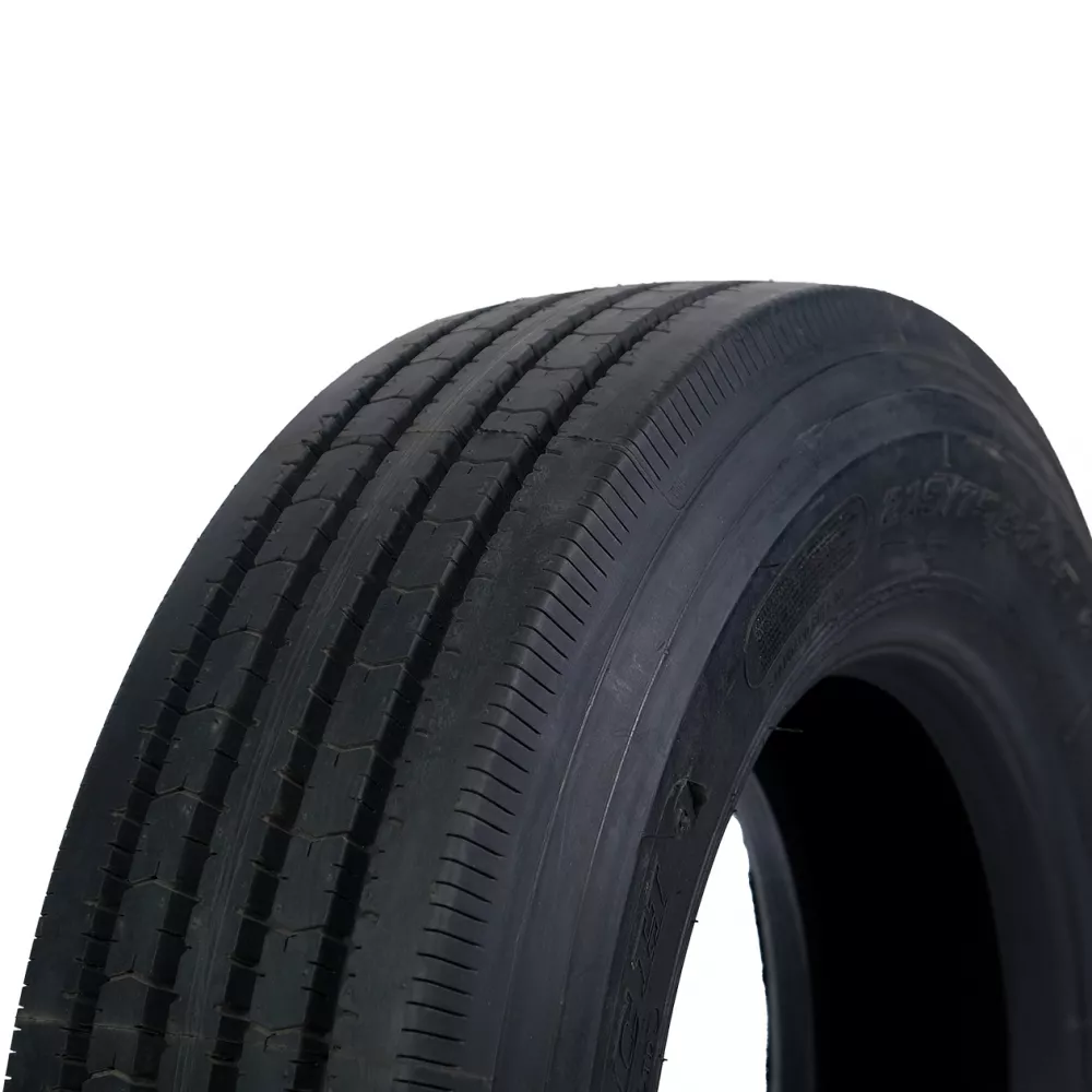 Грузовая шина 215/75 R17,5 Long March LM-216 16PR в Ирбите