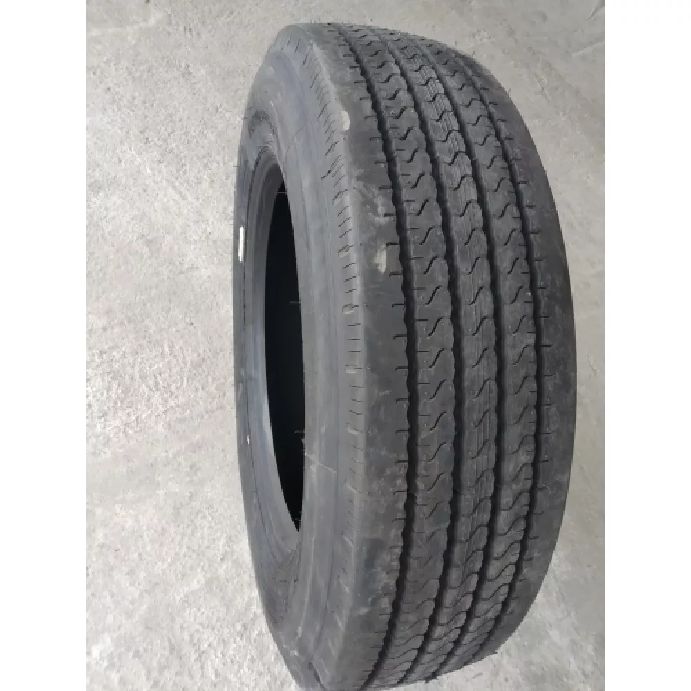 Грузовая шина 255/70 R22,5 Long March LM-120 16PR в Ирбите