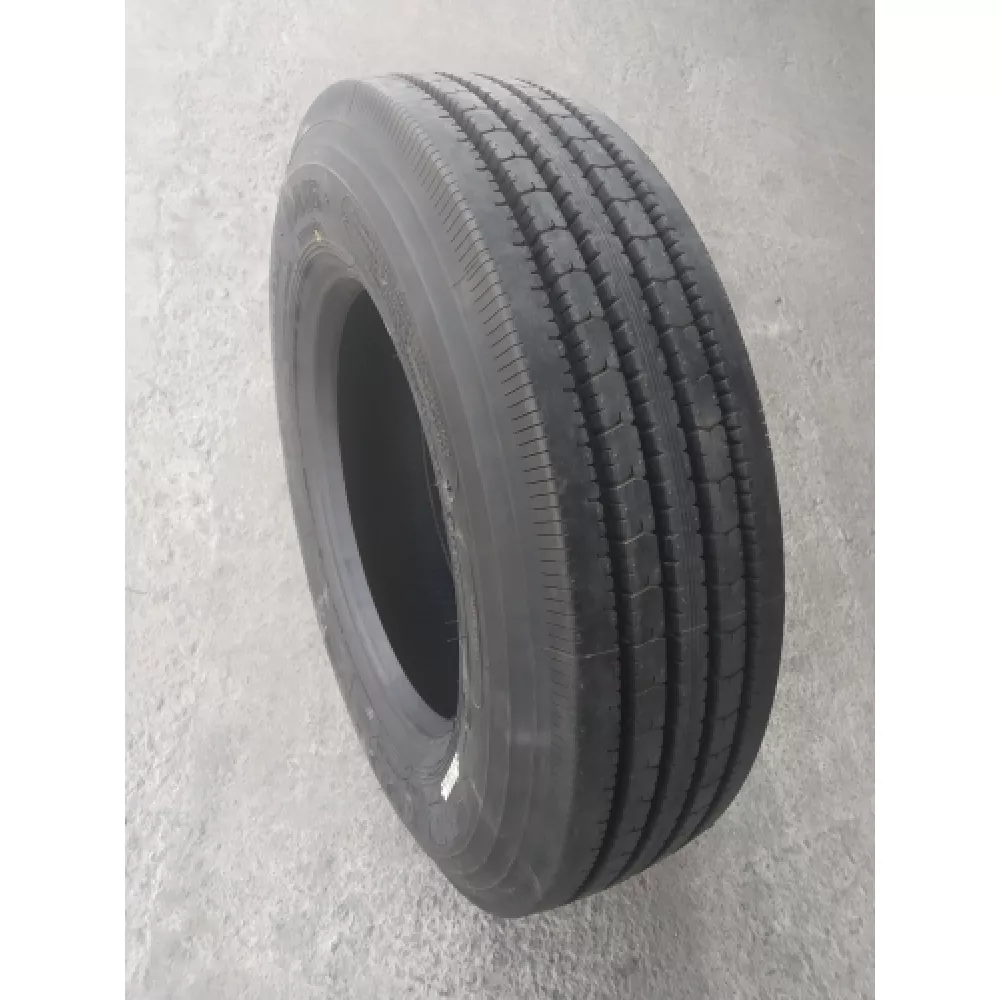 Грузовая шина 215/75 R17,5 Long March LM-216 16PR в Ирбите