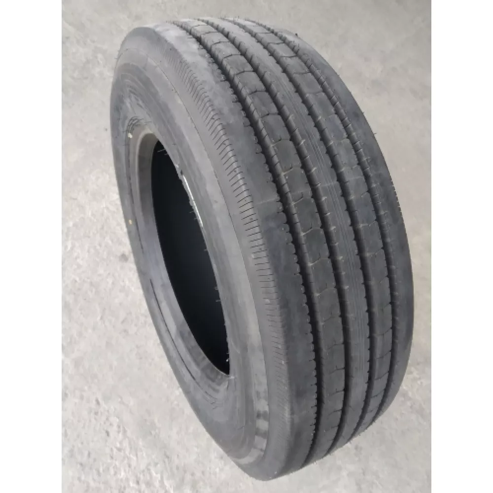 Грузовая шина 245/70 R19,5 Long March LM-216 16PR в Ирбите